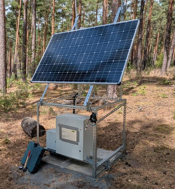 Solar-powered LoRaWan station installed in the site to forward the measured parameters to a cloud server (photo: Marion Stellmes)