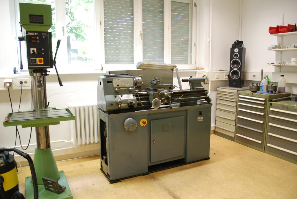 Drilling machine & Lathe