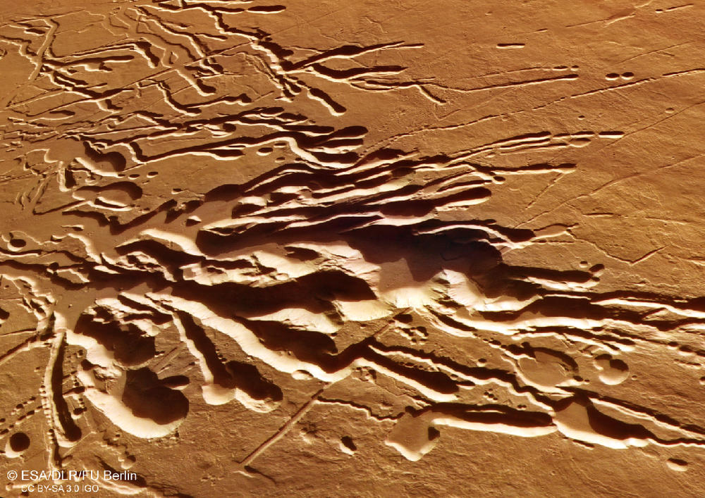 Ascraeus Mons