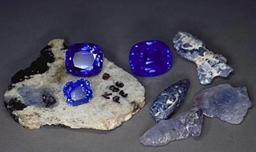 Sapphires-Kashmir_mine-_Henry_H__nni-SSEF