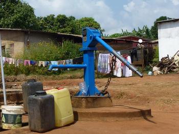 Use of water for drinking and washing in a suburban area