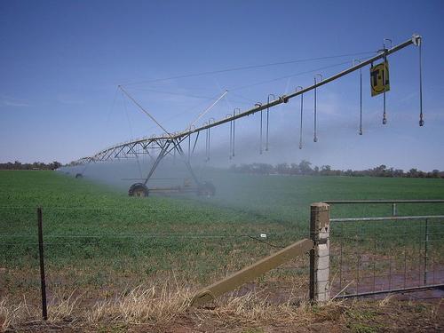 Centre pivot irrigation