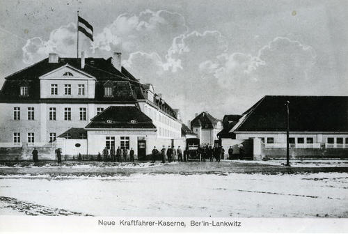Haupteingang Pforte, Haus A, B und T (1916)