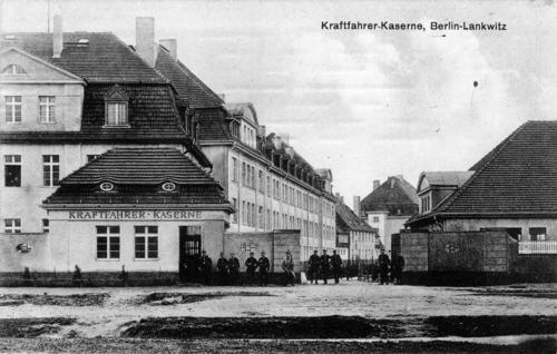 Haupteingang Pforte, Haus A, B und T (1916)