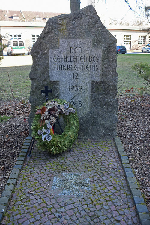 Denkmal für die gefallenen des Flakregiments 12 (1939-1945)