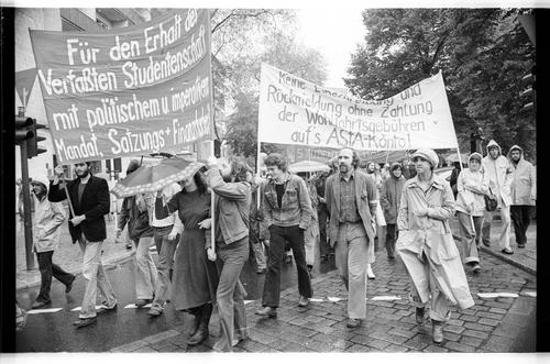 Demonstration der Pädagogischen Hochschule Berlin in der Kantstraße vom 21. Mai 1976.