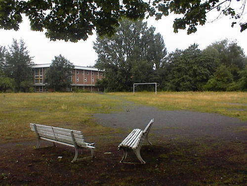 Blick auf den ehemaligen Sportplatz 2001