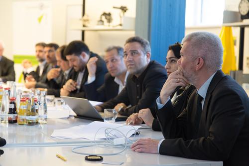 Iranian delegation in conversation with DRU