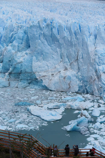 Photo (P. Tarasov): Schmelzende Gletscher in patagonischen Anden 